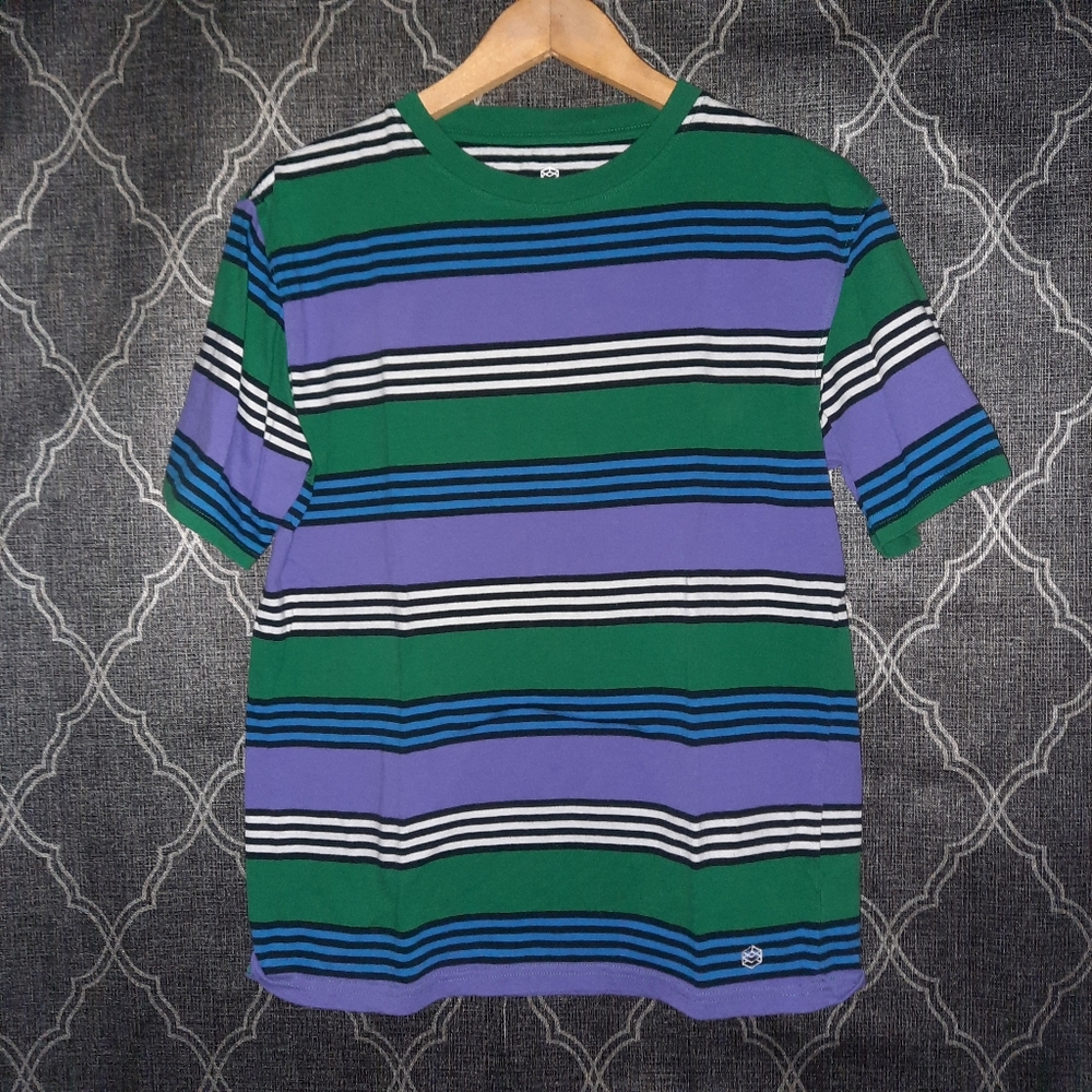 2/$20 Men's  Zine Striped short sleeve shirt medium